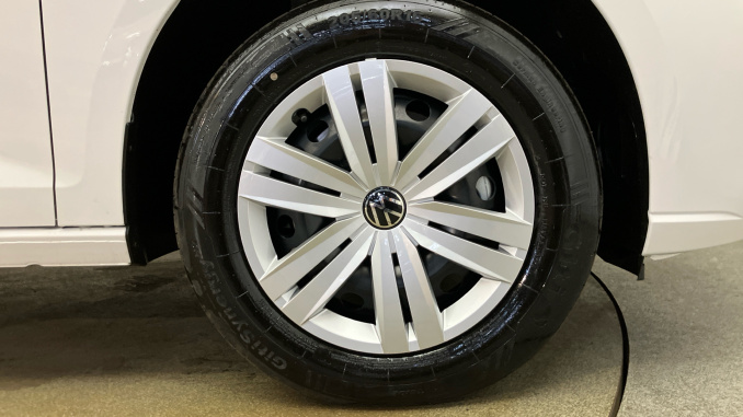 Volkswagen Caddy Maxi Caddy Cargo Maxi C20 Diesel 2.0 TDI 102 Commerce Plus Van [Assistance] - Image 5